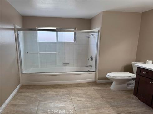 2443 E Westport   Circle, Anaheim, CA