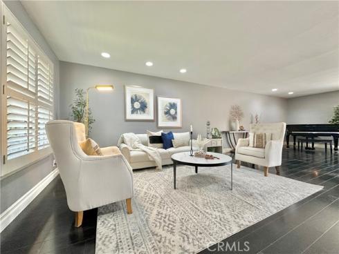 2641 E Paladin Ave , Anaheim, CA