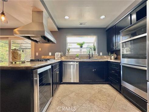 2641 E Paladin Ave , Anaheim, CA