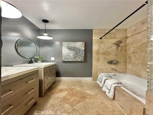 2641 E Paladin Ave , Anaheim, CA