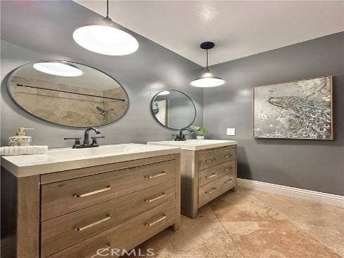 2641 E Paladin Ave , Anaheim, CA