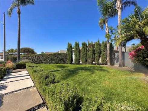 2641 E Paladin Ave , Anaheim, CA