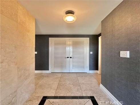 2641 E Paladin Ave , Anaheim, CA