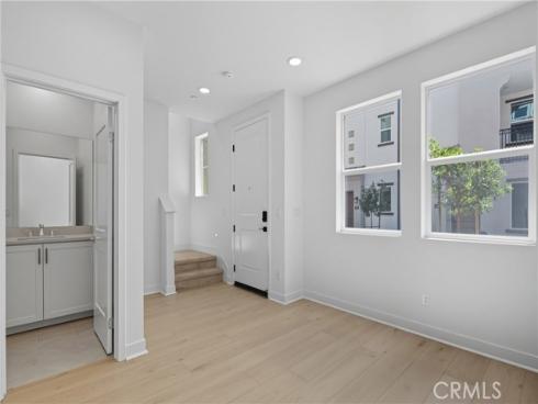 2211 W Orange , Anaheim, CA