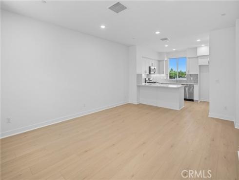 2211 W Orange , Anaheim, CA