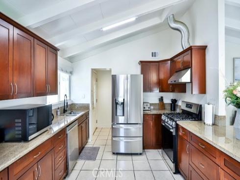 1360  Ferndale St  , Anaheim, CA