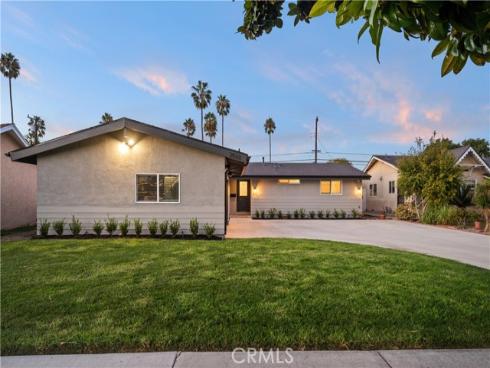 2533 W Chanticleer , Anaheim, CA
