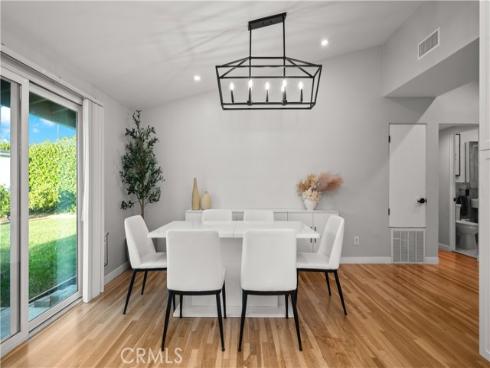 2533 W Chanticleer , Anaheim, CA