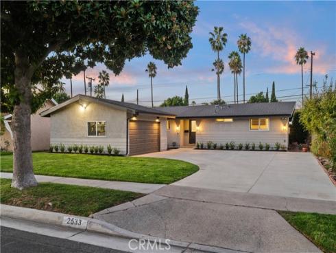 2533 W Chanticleer , Anaheim, CA