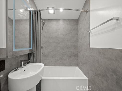 2533 W Chanticleer , Anaheim, CA