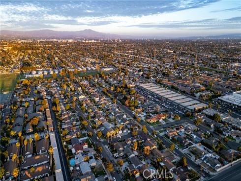 2533 W Chanticleer , Anaheim, CA