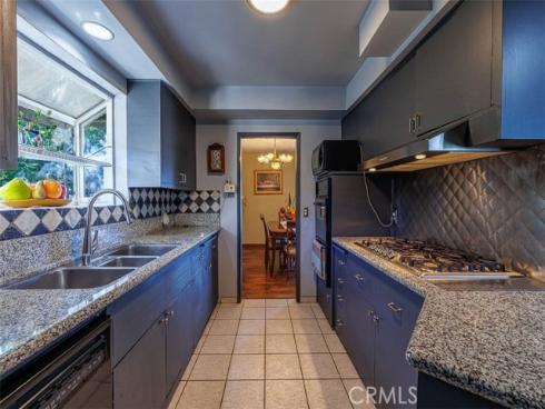 605 N La Reina  , Anaheim, CA