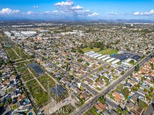 605 N La Reina  , Anaheim, CA