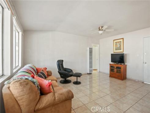 3131 W Polk Avenue, Anaheim, CA