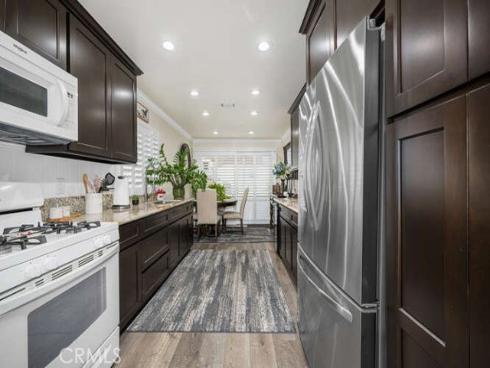 2697 W Parkside   Lane, Anaheim, CA