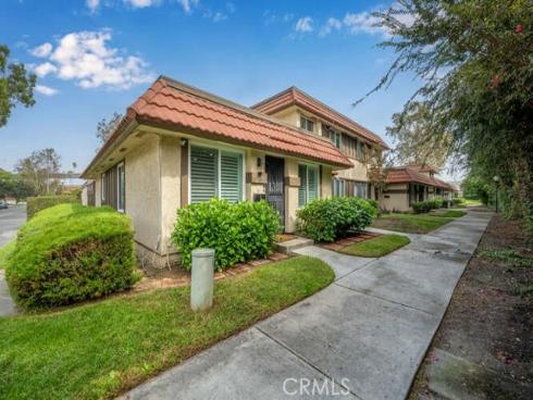 2697 W Parkside   Lane, Anaheim, CA