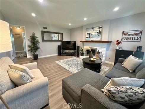 115 S Connie   Circle, Anaheim, CA