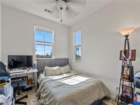 390 N Bellarose  , Anaheim, CA