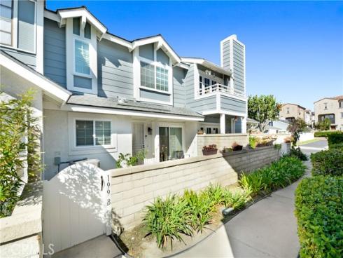 199 N Magnolia  B , Anaheim, CA