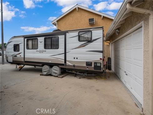 1006 N Hampton , Anaheim, CA