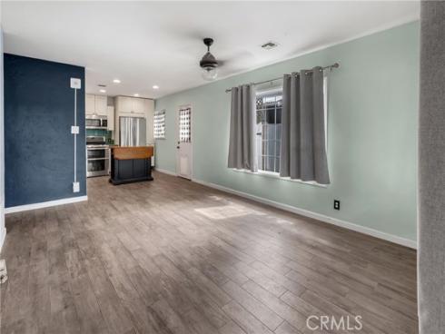 1006 N Hampton , Anaheim, CA