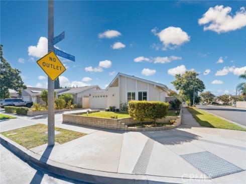 5018 E Budlong   Street, Anaheim, CA