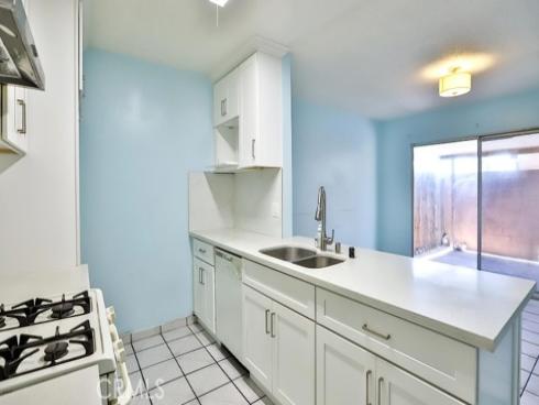 1531 E La Palma  C2  Avenue, Anaheim, CA