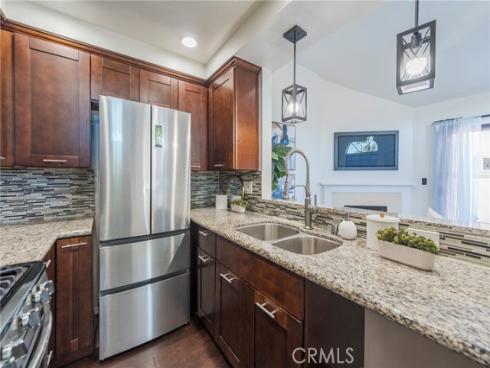 1854 W Falmouth  3  Avenue, Anaheim, CA