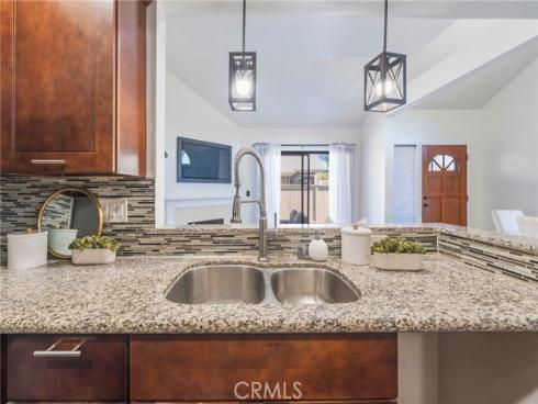 1854 W Falmouth  3  Avenue, Anaheim, CA