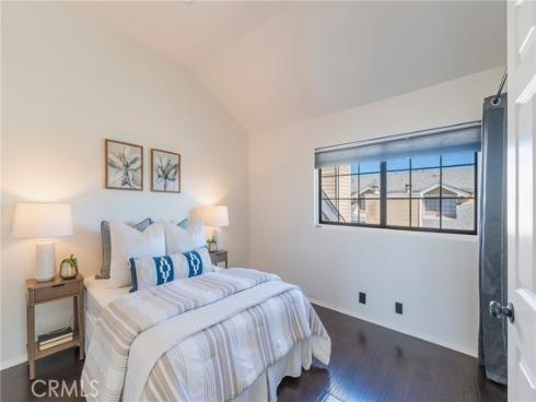 1854 W Falmouth  3  Avenue, Anaheim, CA