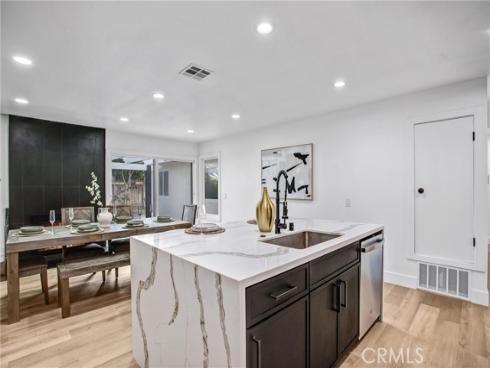 4568 E Meadowhill   Avenue, Anaheim, CA