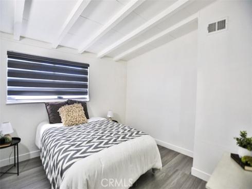 2540 W Picadilly   Way, Anaheim, CA