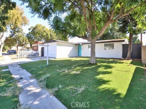 2540 W Picadilly   Way, Anaheim, CA