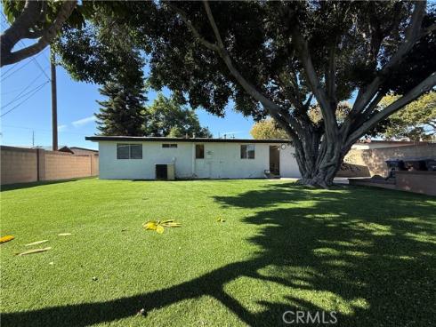 2540 W Picadilly   Way, Anaheim, CA