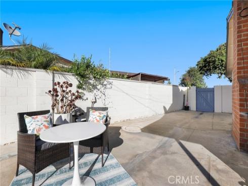 1313 N Crestlane   Place, Anaheim, CA