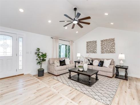 1350 S Ashington , Anaheim, CA