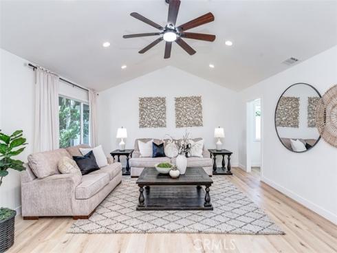 1350 S Ashington , Anaheim, CA