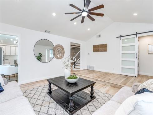 1350 S Ashington , Anaheim, CA