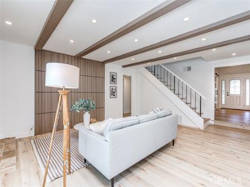 1350 S Ashington , Anaheim, CA