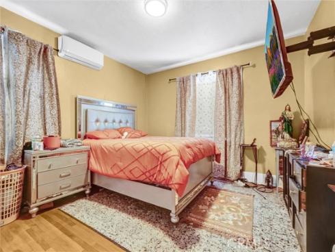 833 S Lemon Street, Anaheim, CA