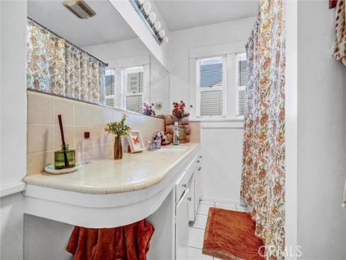 833 S Lemon Street, Anaheim, CA