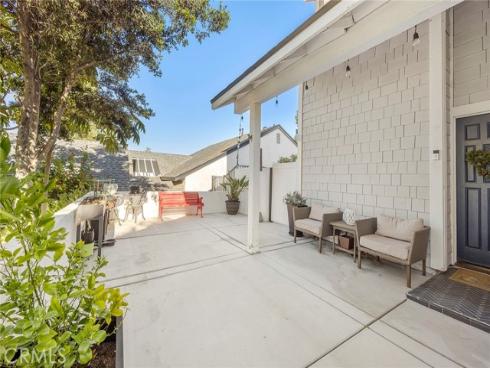 6093 E Brighton  , Anaheim, CA