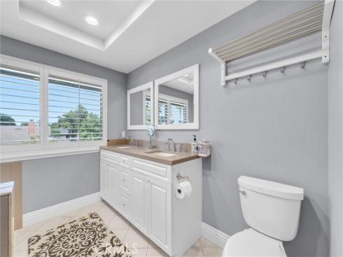 1417 W James Way  , Anaheim, CA