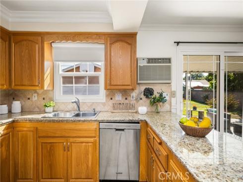 1564 W Palais   Road, Anaheim, CA