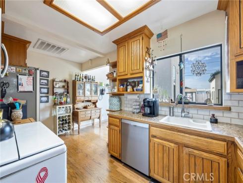 947 N Alamo Street, Anaheim, CA