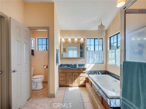 947 N Alamo Street, Anaheim, CA