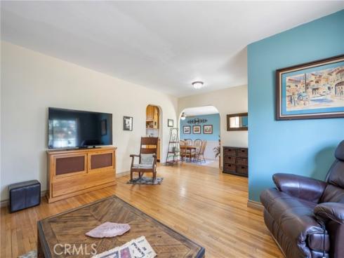 947 N Alamo Street, Anaheim, CA