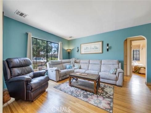 947 N Alamo Street, Anaheim, CA