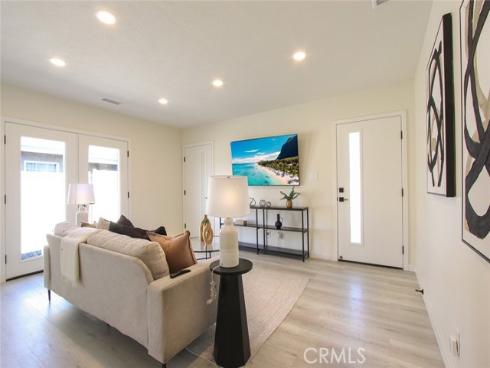 2544 W Greenacre Avenue, Anaheim, CA