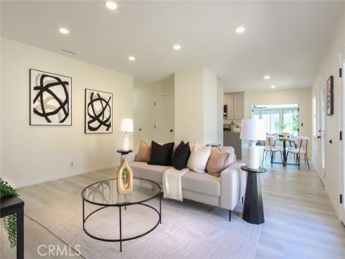 2544 W Greenacre Avenue, Anaheim, CA